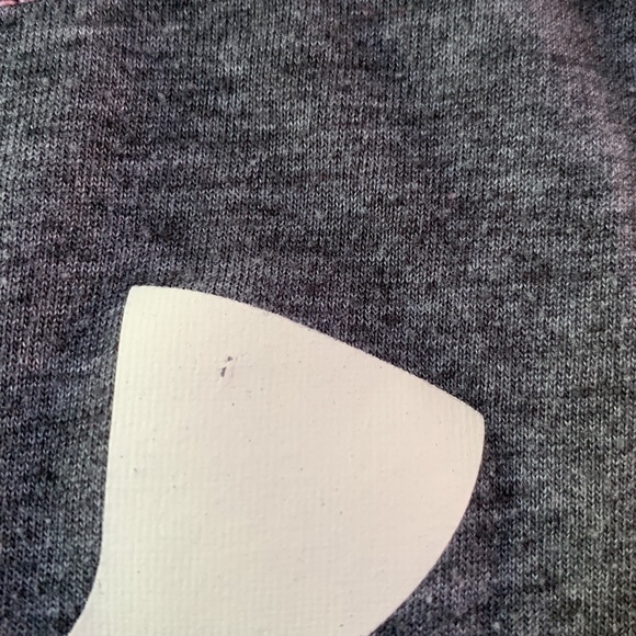 Girl’s Under Armour short sleeve top - Picture 4 of 4